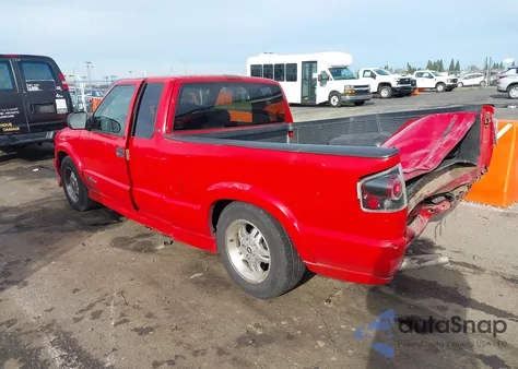 2002 Chevrolet S-10 Ls z USA, uszkodzony, nr VIN 1GCCS19W528163655